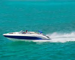Jetboat vs. Prop: (What’s The Difference?)