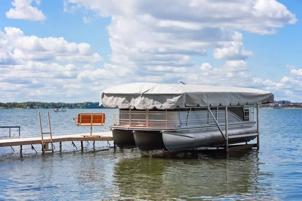 What Are Different Types Of Boat Lifts?